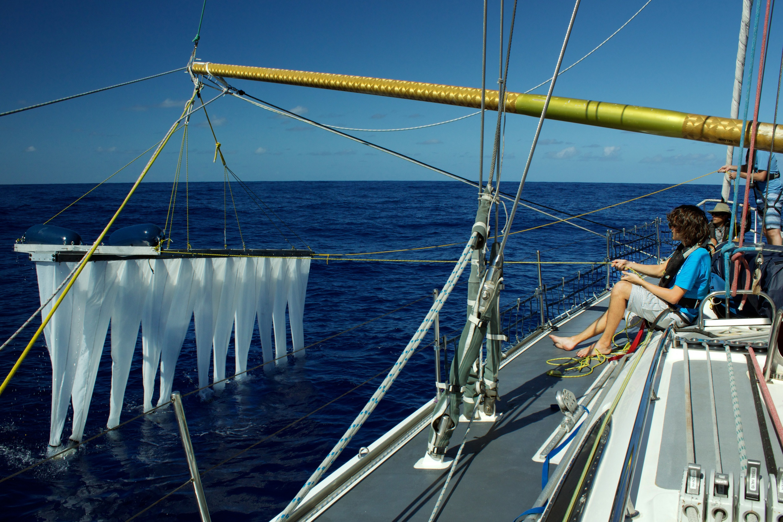 (c) ocean cleanup